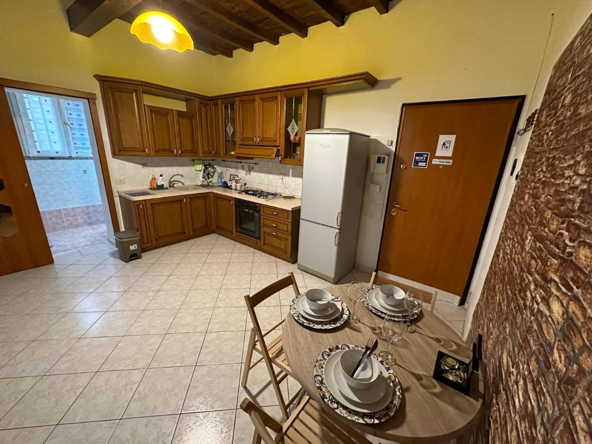 Apartamento Aosta 3 Parma Exterior foto
